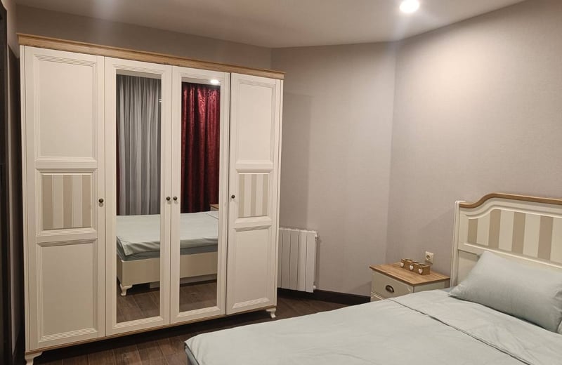 Location d'un appartement entièrement meublé avec vue sur la mer, 48 m², Batoumi, Géorgie