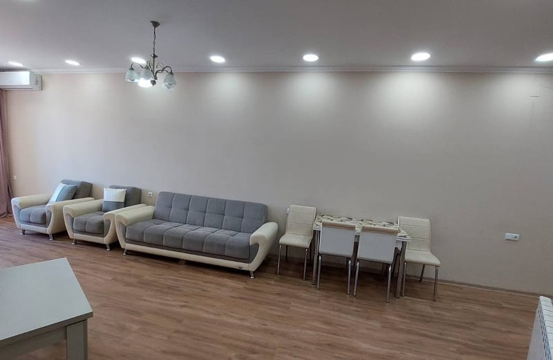 Alquiler de apartamento luminoso y confortable, 60 m², Batumi, Georgia