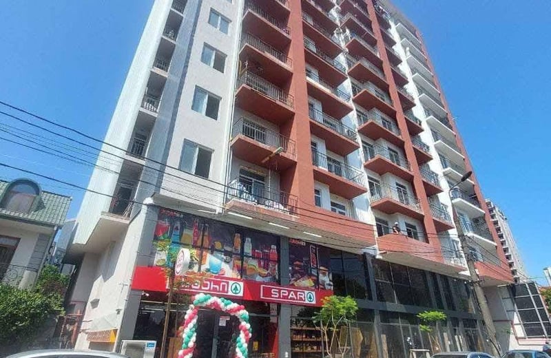 Vermietung einer hellen, geräumigen Wohnung, 80 m², Batumi, Georgien