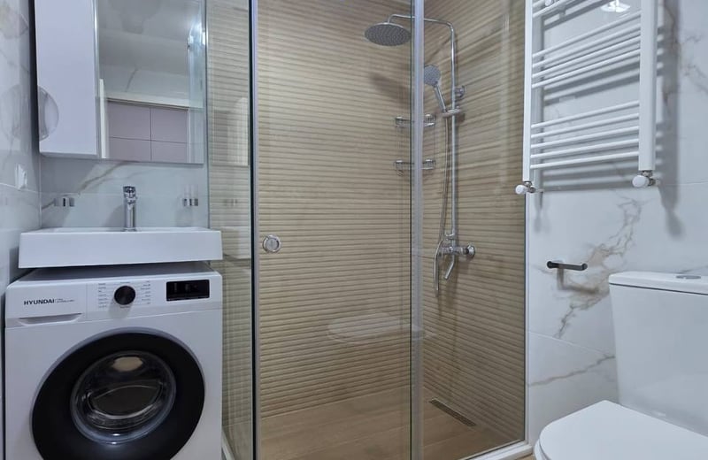 Аренда светлой, новой квартиры с балконом, 45 м², Calligraphy Towers, Батуми, Грузия