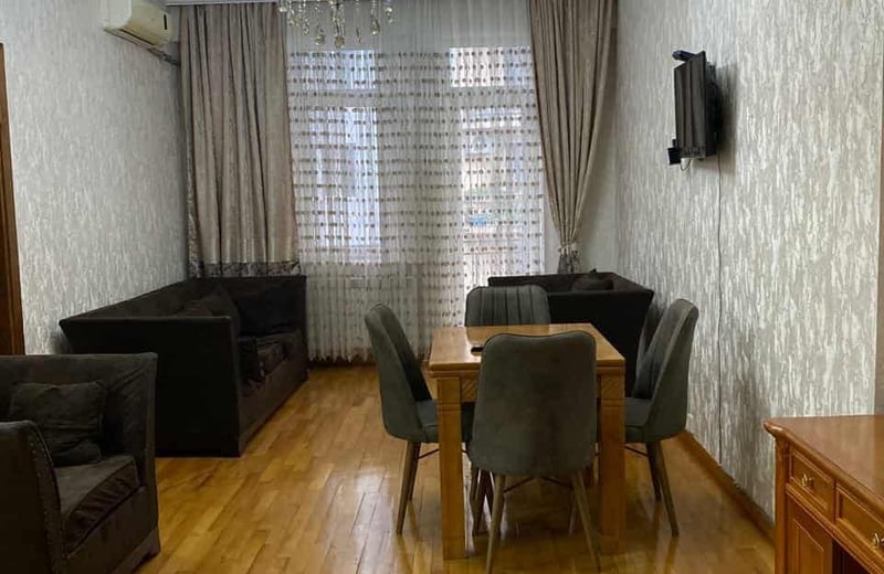 Vermietung einer hellen, geräumigen Wohnung, 75 m², Batumi, Georgien