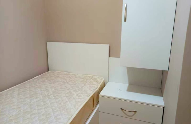 Rent a spacious, comfortable apartment with balcony, Batumi, Georgia