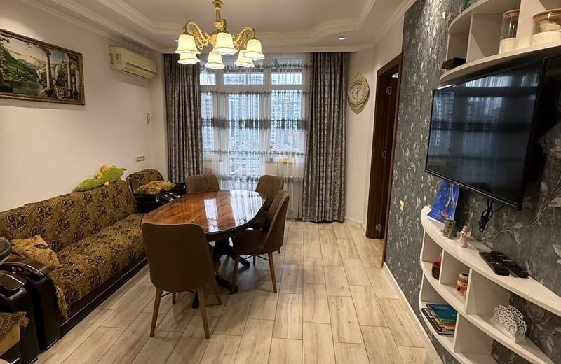 Location d'un appartement accueillant et spacieux de 75 m², Batoumi, Géorgie