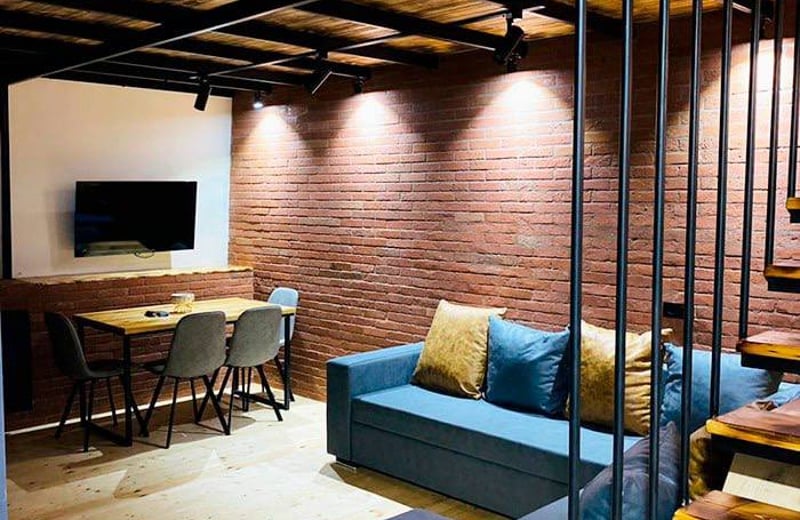 Alquiler de apartamento espacioso de 78 m², Casco Antiguo, Batumi, Georgia