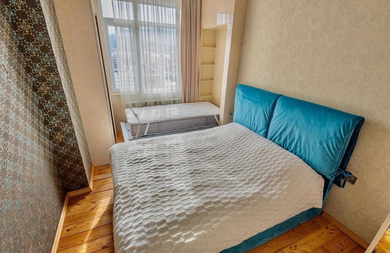 Moderne 100 m² Wohnung mit Stadtblick zu vermieten, Batumi, Georgien