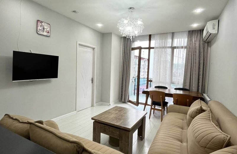 Аренда просторной, меблированной квартиры 105 м² в Батуми, Грузия