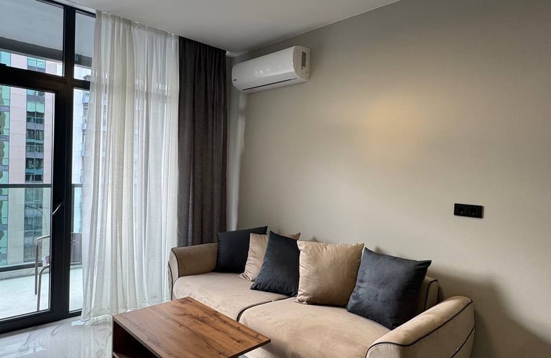 Alquiler de un apartamento moderno y amueblado de 60 m² en Black Sea Tower, Batumi, Georgia