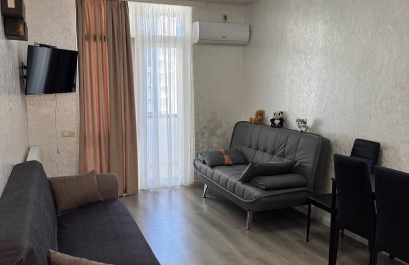 Location d'un appartement confortable et meublé, 55 m², Batoumi, Géorgie