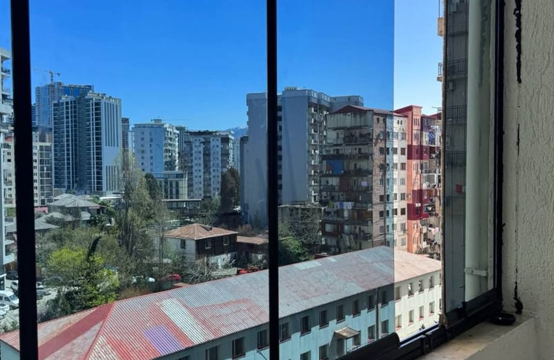 Location d'un appartement confortable et meublé, 55 m², Batoumi, Géorgie