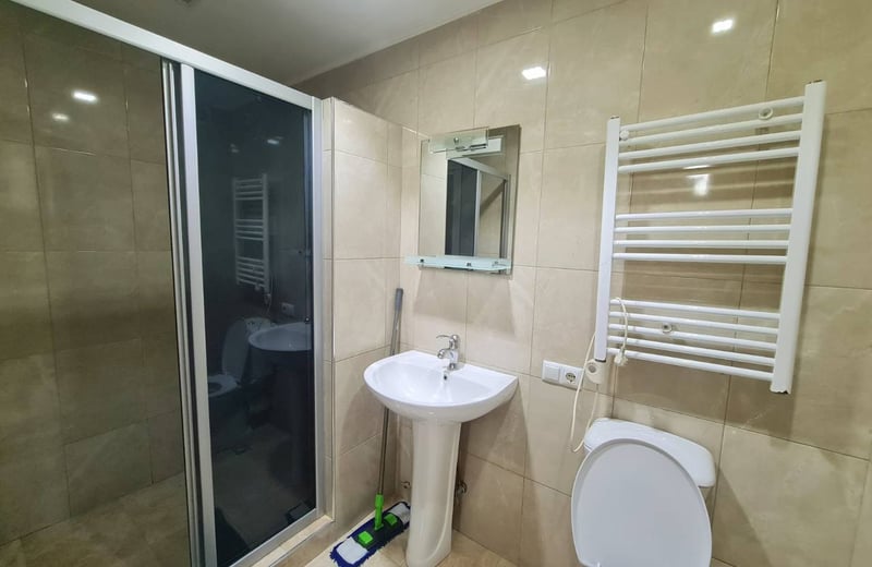 Location d'un appartement spacieux et confortable, 60 m², Batoumi, Géorgie