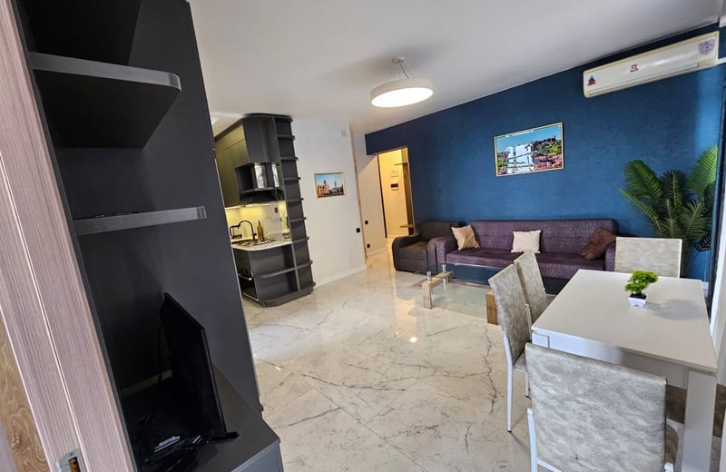 Vermietung einer komfortablen, möblierten Wohnung mit Balkon, 65 m², Batumi, Georgien