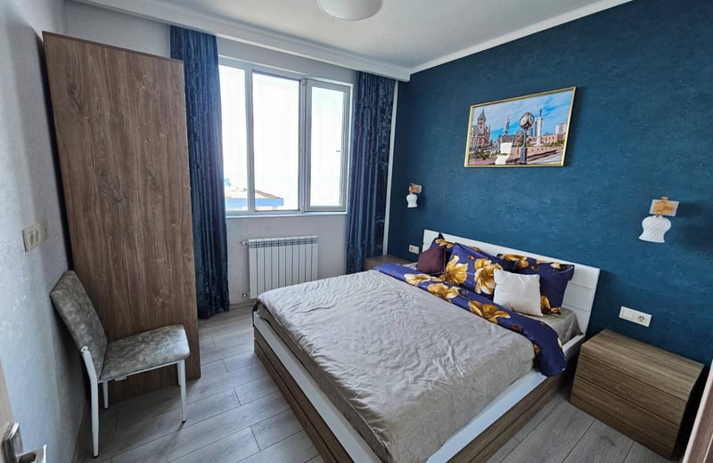 Vermietung einer komfortablen, möblierten Wohnung mit Balkon, 65 m², Batumi, Georgien