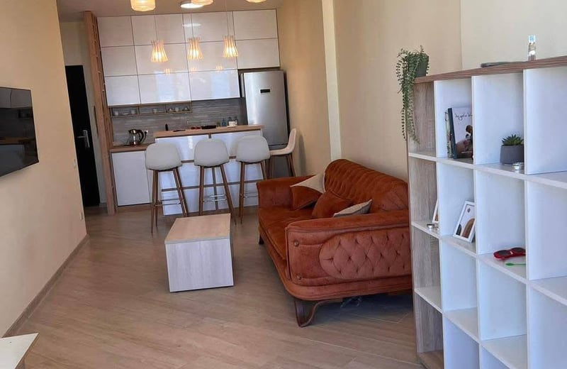 Alquiler de apartamento acogedor и moderno cerca del parque, 55 m², Batumi, Georgia