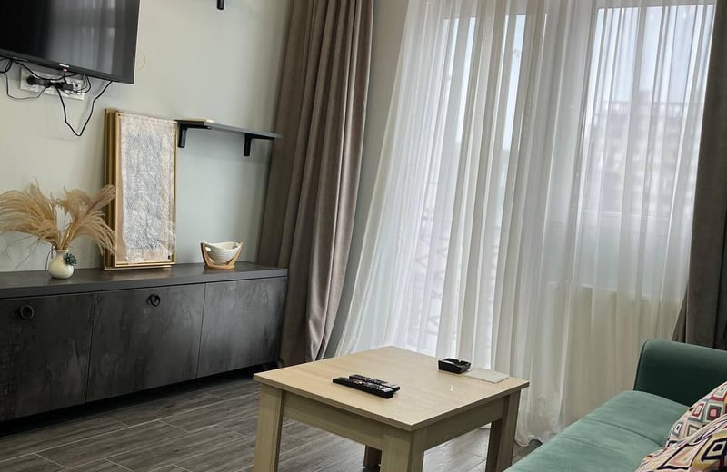 Alquiler de apartamento confortable y amueblado con balcón, Batumi, Georgia