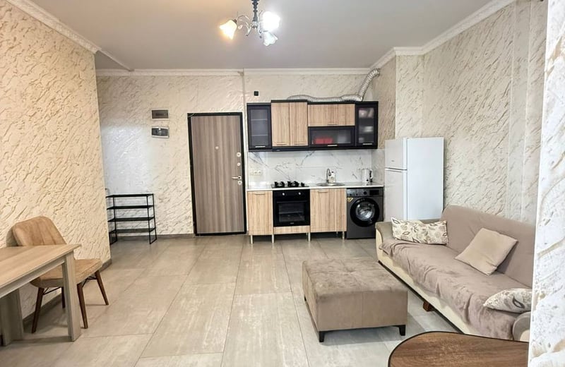 Alquiler de apartamento luminoso y confortable, Batumi, Georgia