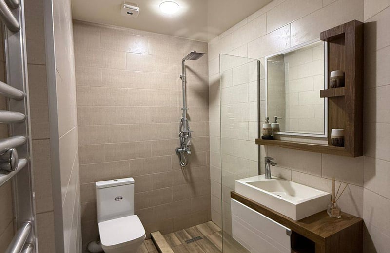 Location d'un appartement lumineux et spacieux avec belle vue, 80 m², Black Sea Tower, Batoumi, Géorgie