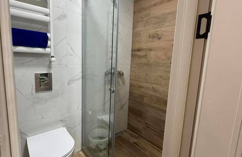 Alquiler de apartamento luminoso y amplio con balcón, Batumi, Georgia