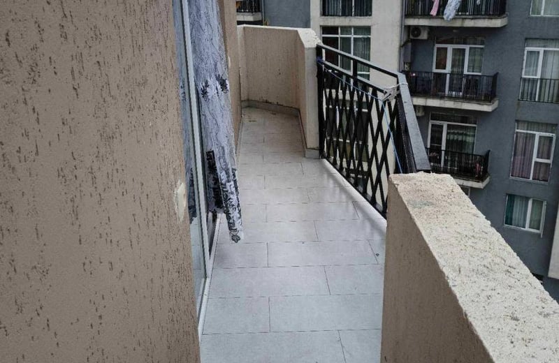 Vermietung einer geräumigen, komfortablen Wohnung mit Balkon, 71 m², Batumi, Georgien
