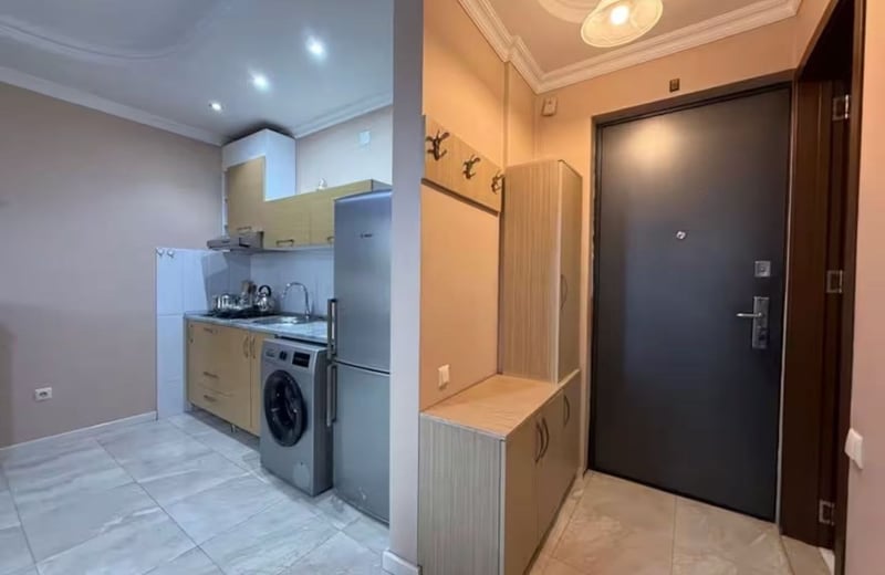 Vermietung einer gemütlichen, geräumigen Wohnung, 90 m², Alt-Batumi, Batumi, Georgien