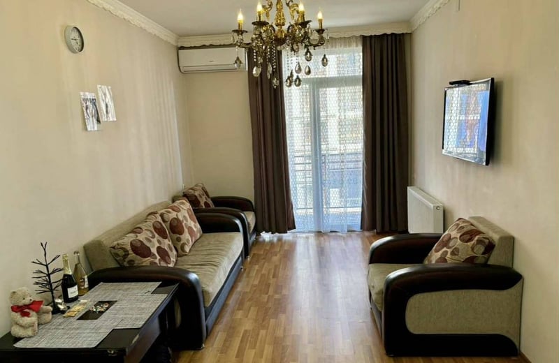 Vermietung einer hellen, komfortablen Wohnung, 52 m², Batumi, Georgien