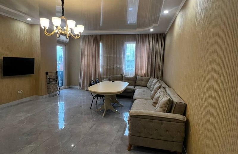 Location d'un appartement spacieux et confortable, 90 m², Batoumi, Géorgie