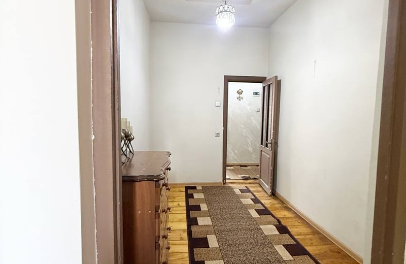 Vermietung einer geräumigen, komfortablen Wohnung, 90 m², Alt-Batumi, Batumi, Georgien