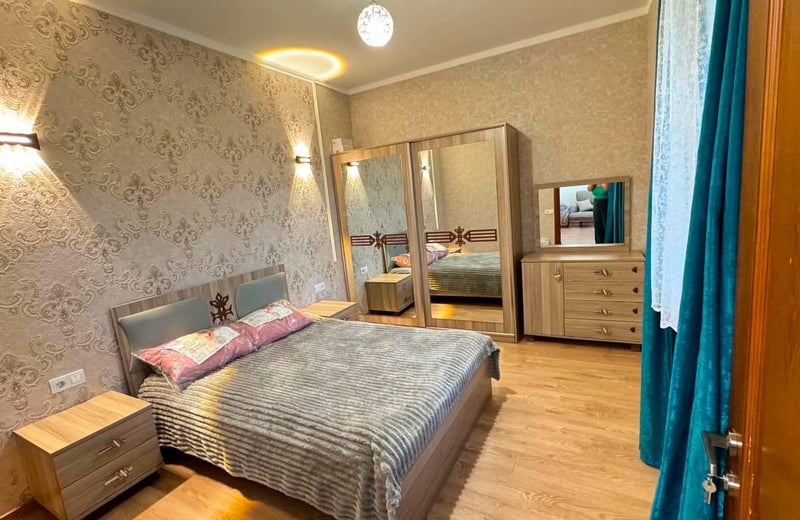 Rent of a bright, spacious 90 m² apartment, Batumi, Georgia