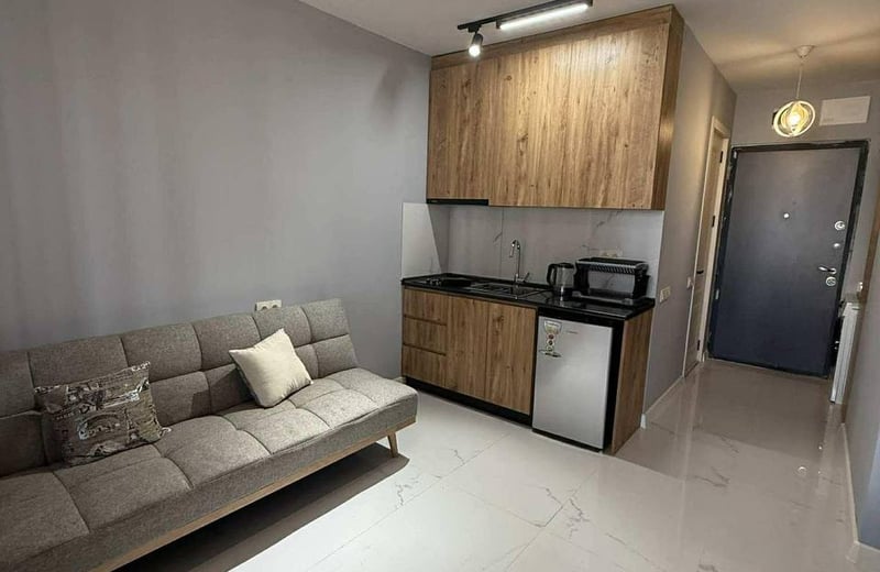 Helles Studio 30m² zur Miete in Meeresnähe, Batumi, Georgien