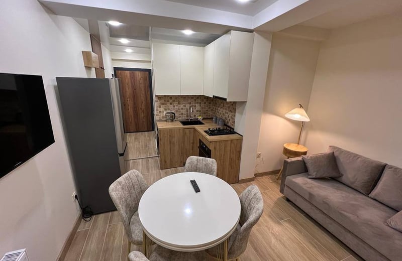 Apartamento luminoso 40m² con aparcamiento en alquiler, Batumi, Georgia