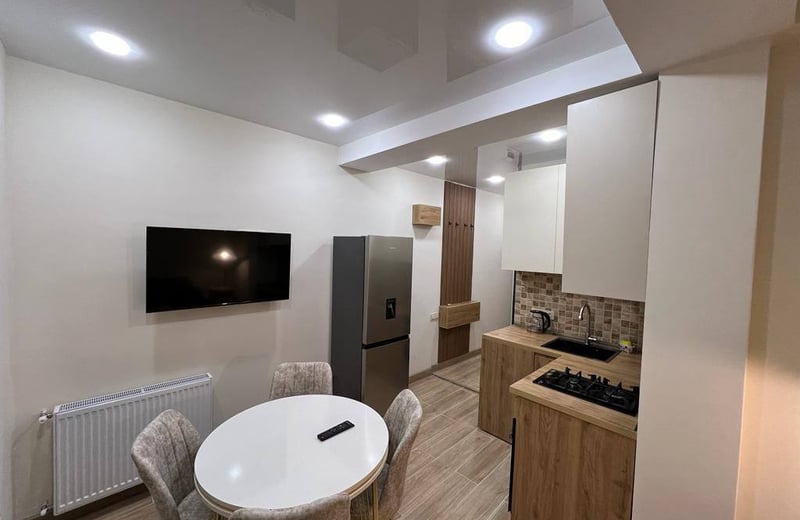 Apartamento luminoso 40m² con aparcamiento en alquiler, Batumi, Georgia