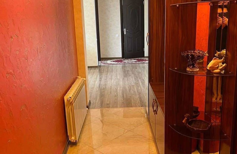 Gemütliche möblierte Wohnung 75m² zur Miete in Alt-Batumi, Georgien