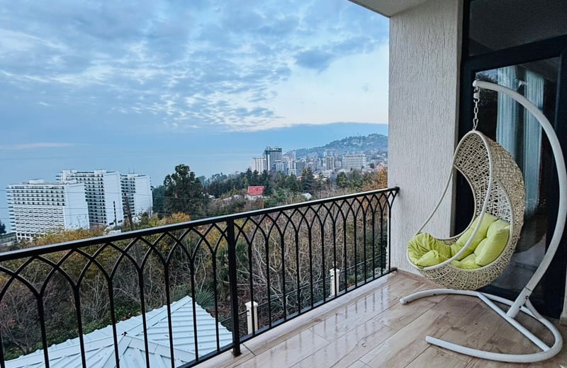 Miete eines geräumigen dreistöckigen Hauses, Makhinjauri, Batumi, Georgien