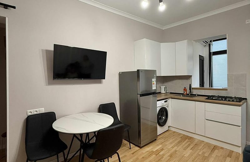 Alquiler de apartamento limpio y acogedor, 50 м², Chughureti, Tbilisi, Georgia