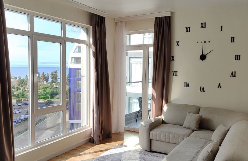 Long-term rental of a spacious apartment close to the sea in White Sails, Batumi, Georgia