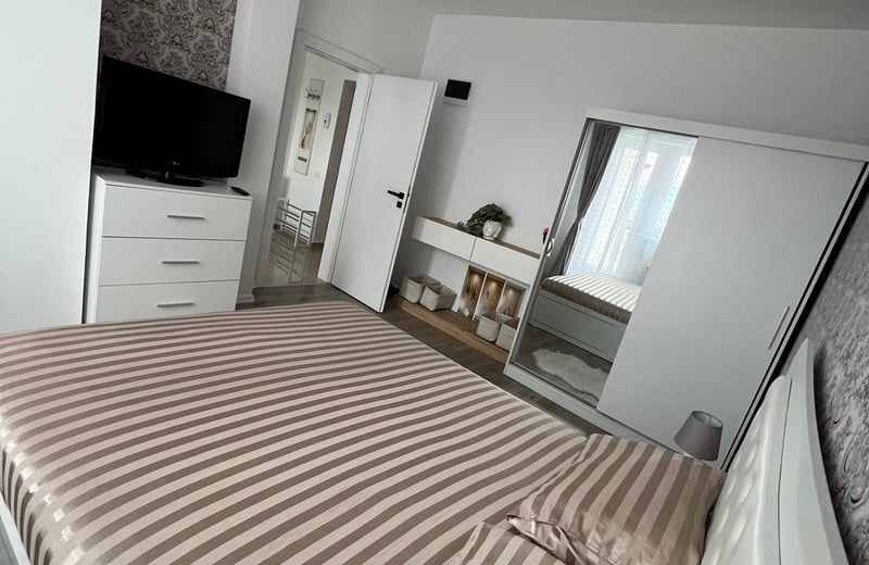 Cozy apartment with panoramic mountain view and terrace for rent, Râșnov, Brașov, Romania