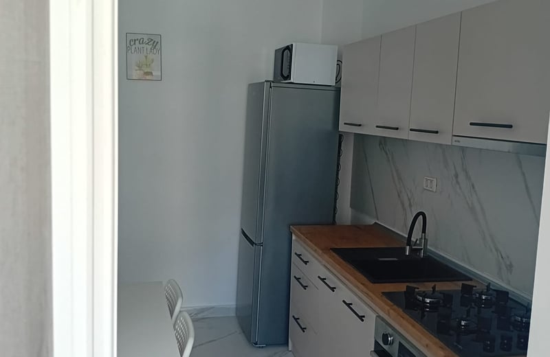Cozy apartment for rent with parking in Sector 6, Bucharest