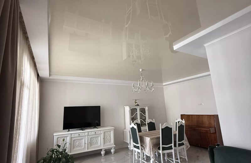 Location longue durée d’un appartement 5 pièces 90 m², quartier Khimshiashvili, Batoumi, Géorgie