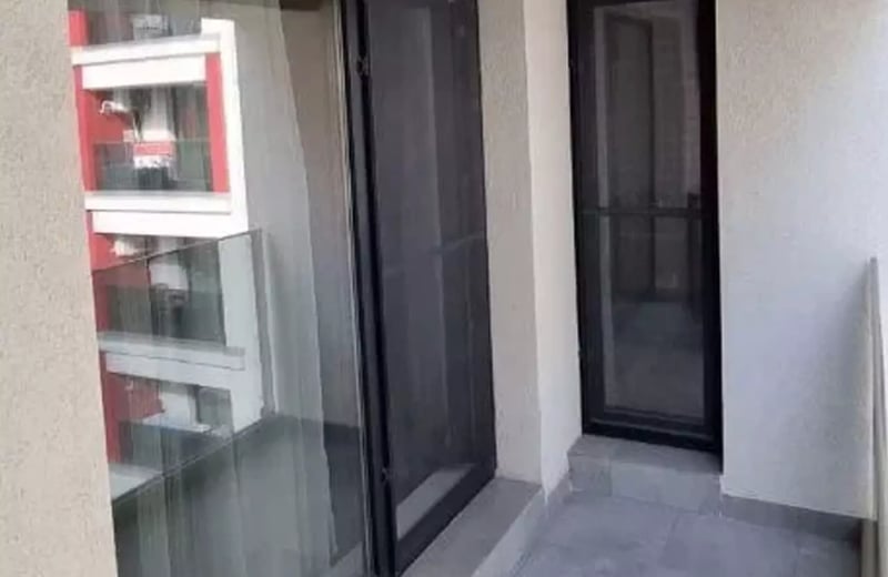 Location longue durée d’un appartement de 2 pièces, 56 m², secteur 6, Bucarest, Roumanie