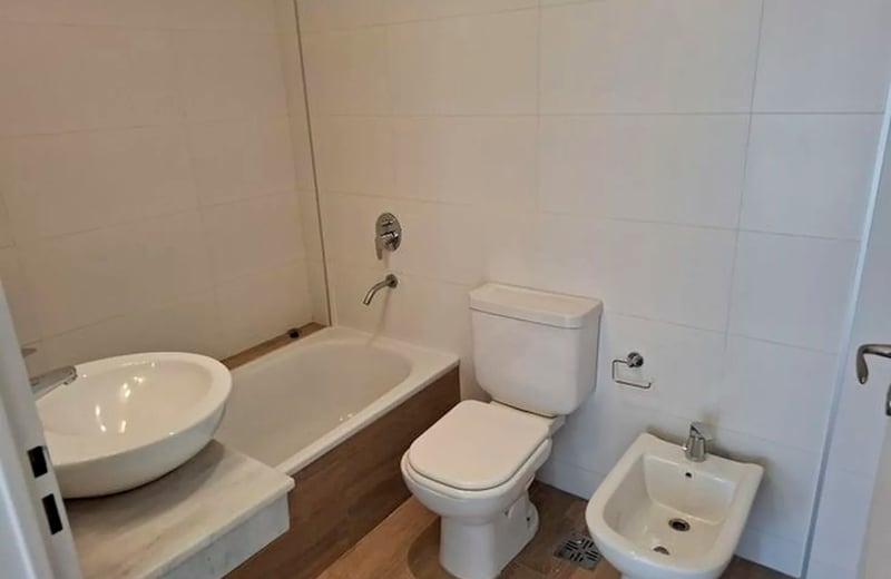 Alquiler de amplio y luminoso apartamento, Buenos Aires, Argentina