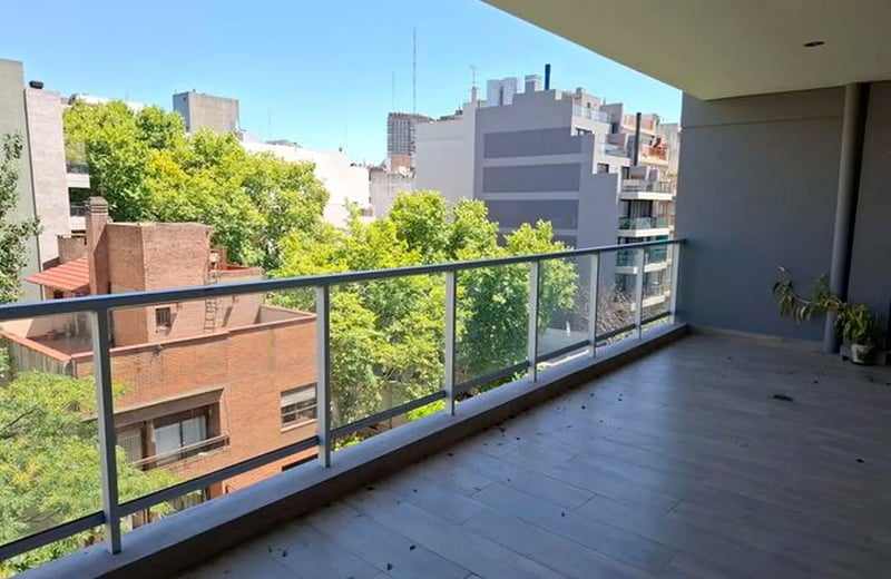 Alquiler de amplio y luminoso apartamento, Buenos Aires, Argentina