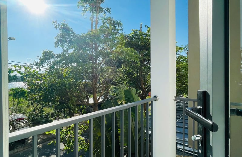 Vermietung einer neuen, möblierten Wohnung mit Flussblick, Da Nang, Vietnam