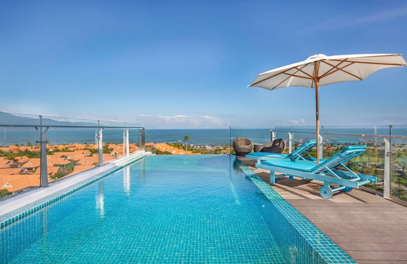 Luxury penthouse for rent with sea view, Da Nang, Vietnam