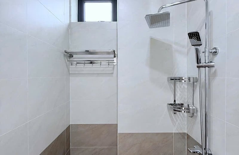 Rent a bright, furnished studio near the beach, Da Nang, Vietnam