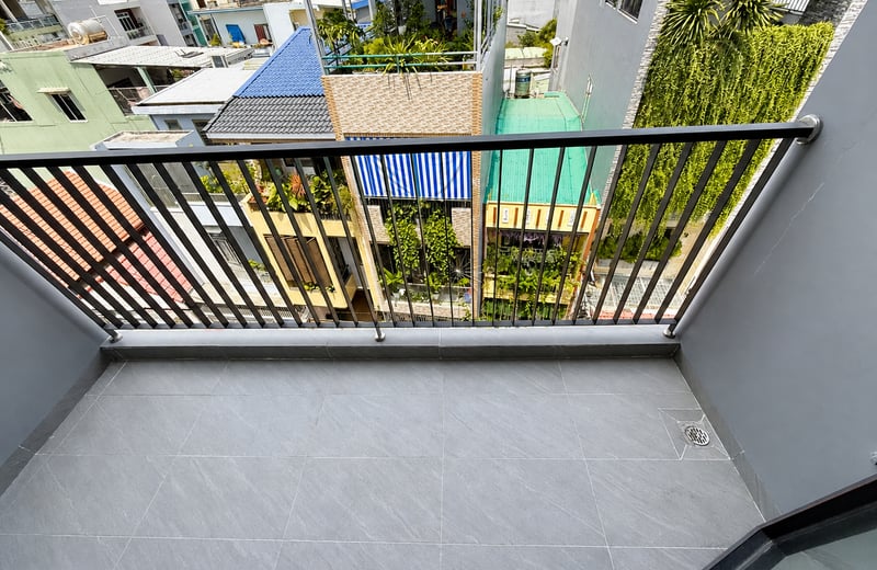 Rent a bright, furnished studio with pool, Son Tra, Da Nang, Vietnam