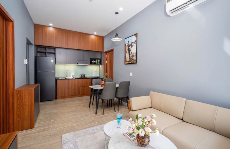 Rent a luxury, furnished apartment near the beach, Ngu Hanh Son, Da Nang, Vietnam