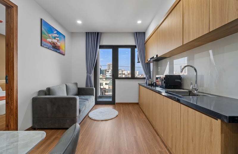 Rent a bright, comfortable apartment near the beach, Son Tra, Da Nang, Vietnam