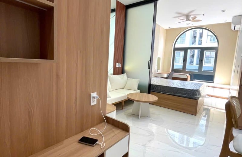 Rent a brand new, furnished apartment near the beach, Ngu Hanh Son, Da Nang, Vietnam