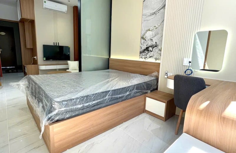 Rent a brand new, furnished apartment near the beach, Ngu Hanh Son, Da Nang, Vietnam