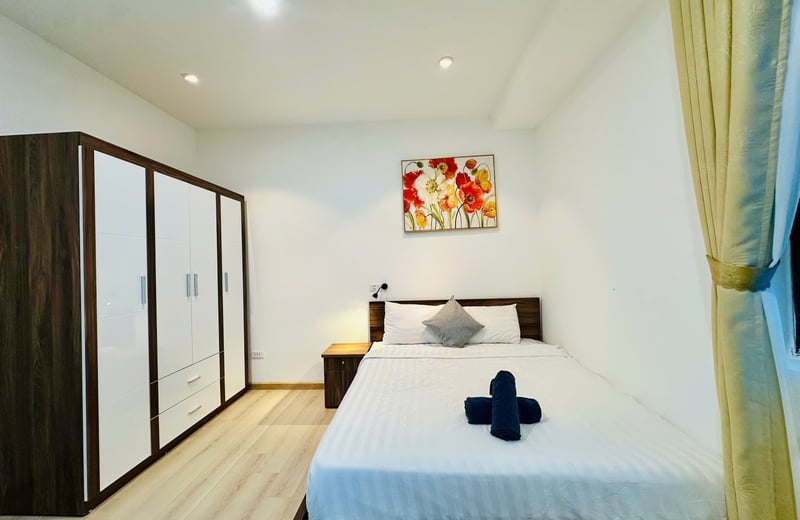 Appartement spacieux d'une chambre à louer avec vue sur la ville, Da Nang