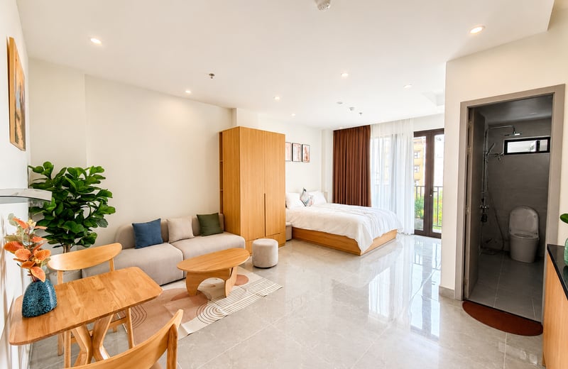 New Bright Studio for Rent Near the Beach, Da Nang, Vietnam